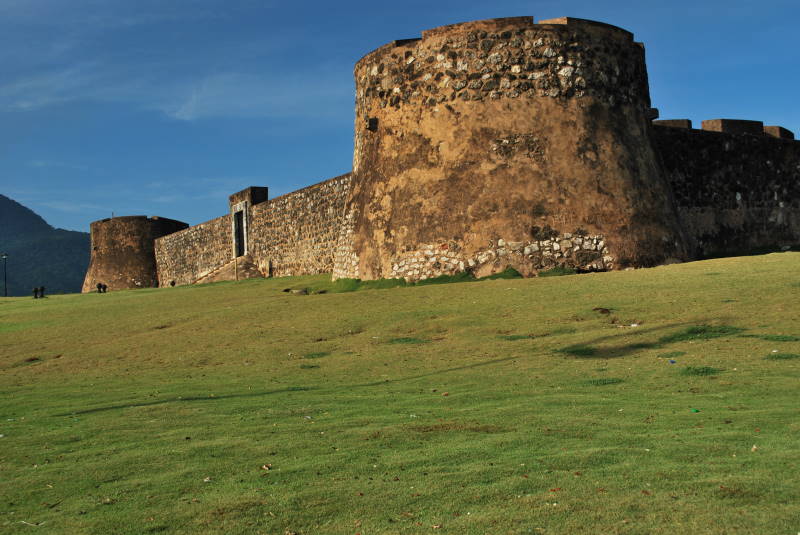 La fortaleza de San Felipe y su entorno en Puerto Plata