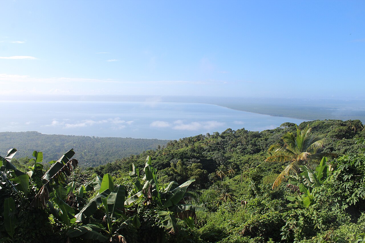 Vista panorámica de la bahía de Samaná