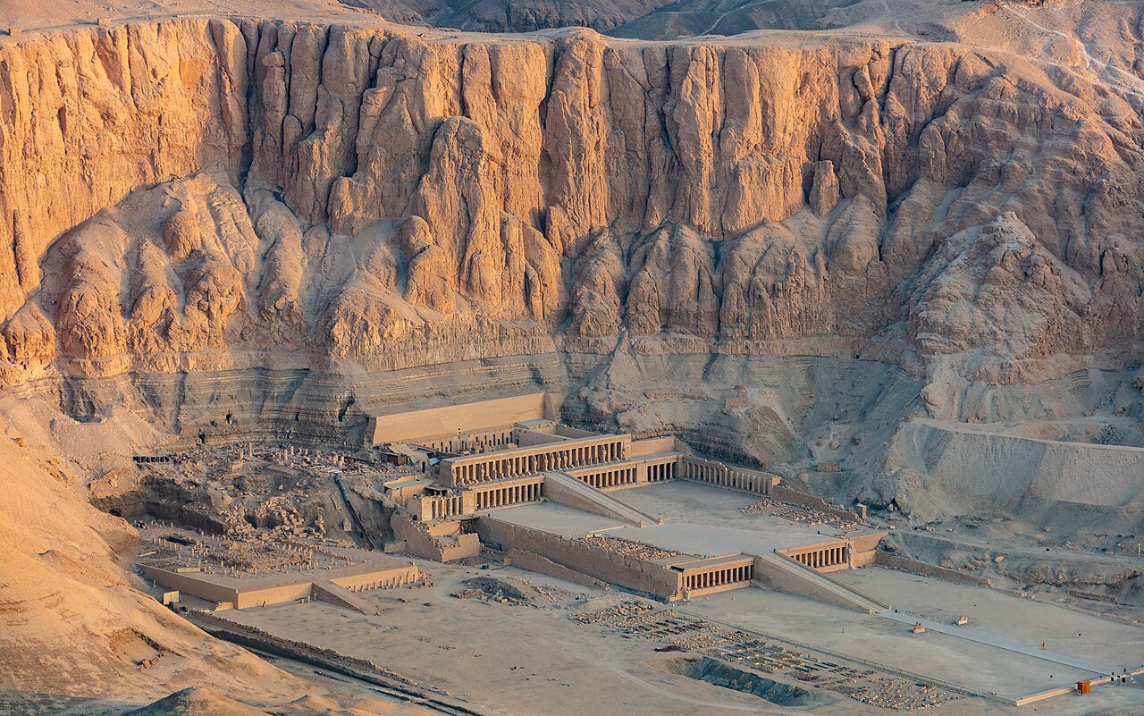 Templo de Hatshepsut · Luxor
