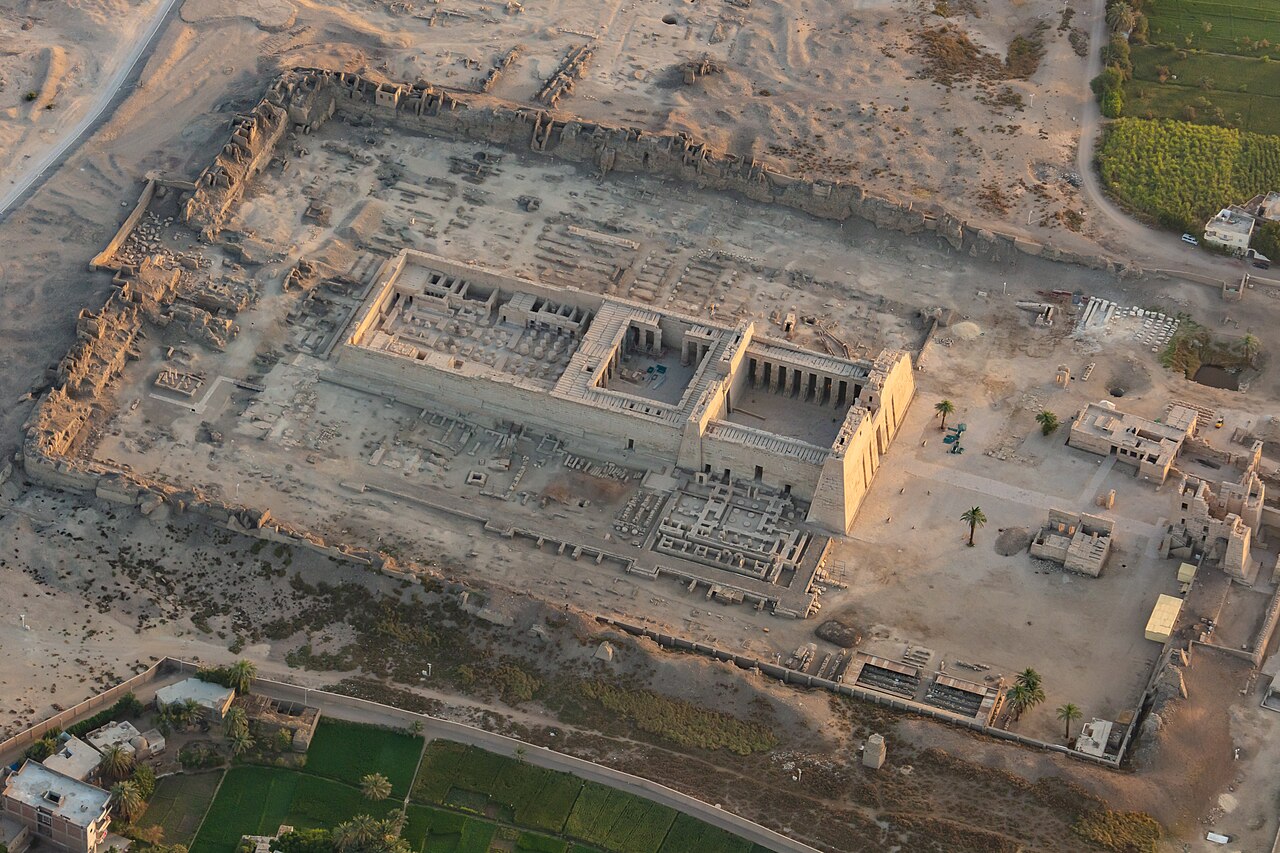 Medinet Habu · Luxor