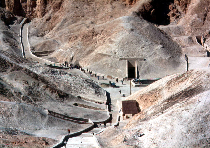 Fotografía de archivo del Valle de los Reyes (1995) · Luxor